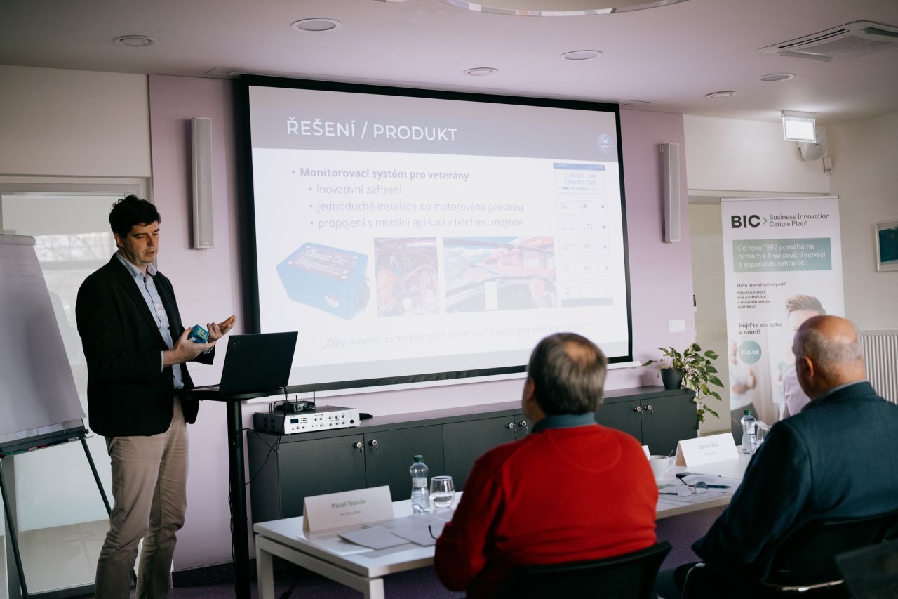 AUGEMO product presentation to investors